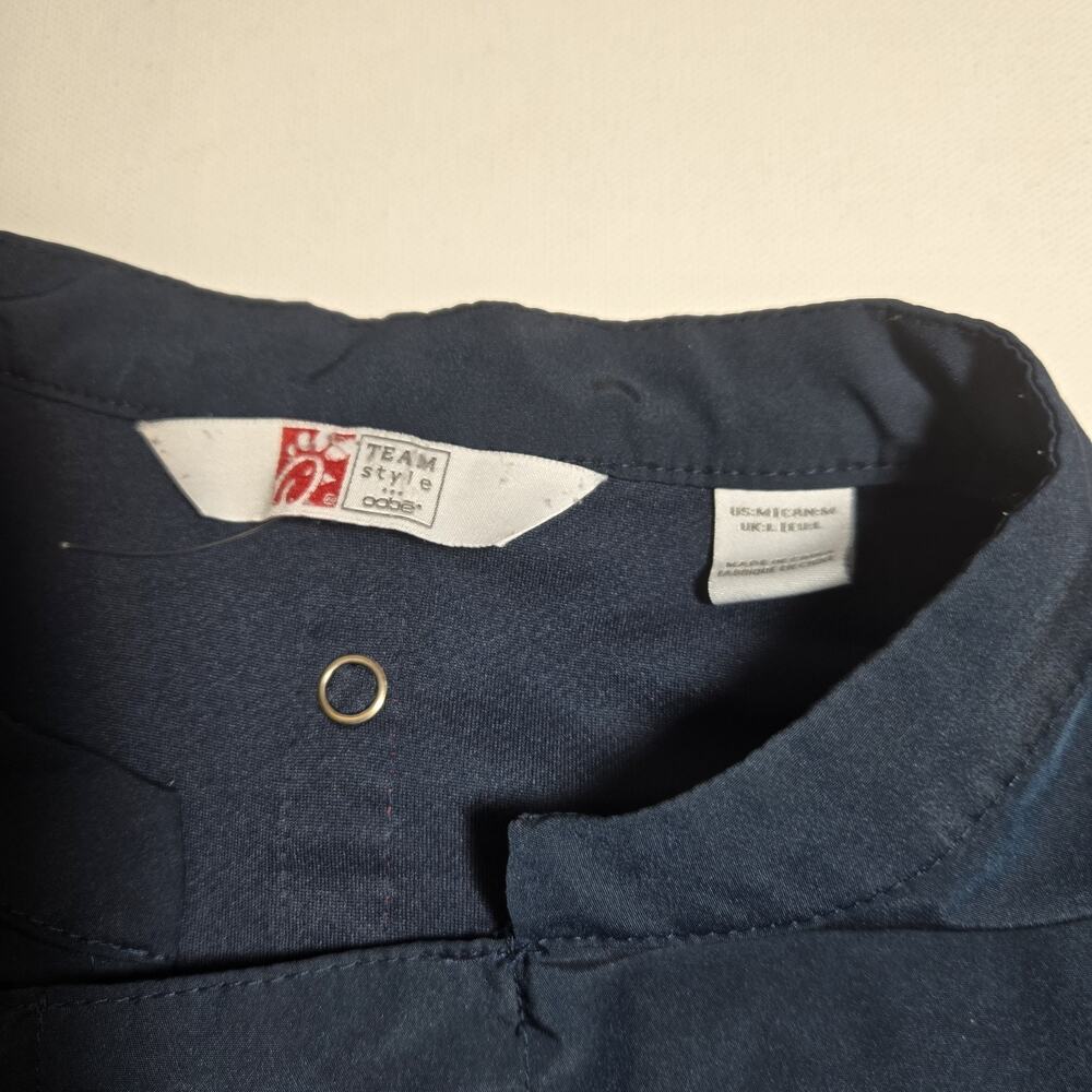 Chick-fil-A Oobe Team Style Employee Uniform Shirt Navy Blue Red Mens Medium - Picture 3 of 7